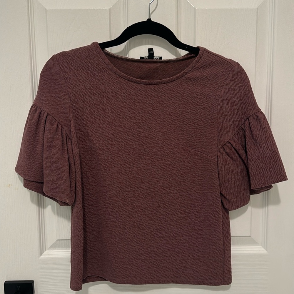 Express flutter sleeve top